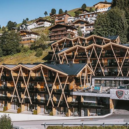 Glemm By Avenida Superior Hotel & Residences Saalbach-Hinterglemm Extérieur photo