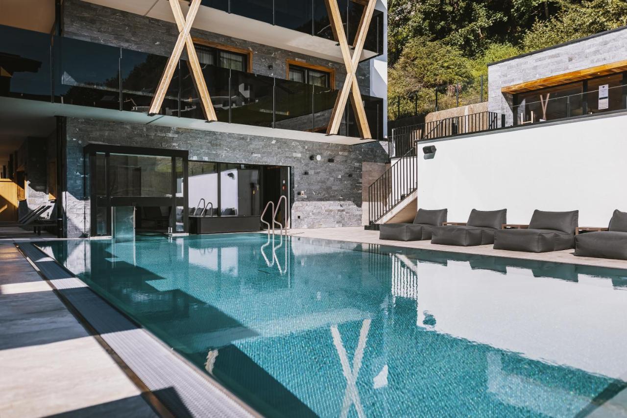 Glemm By Avenida Superior Hotel & Residences Saalbach-Hinterglemm Extérieur photo