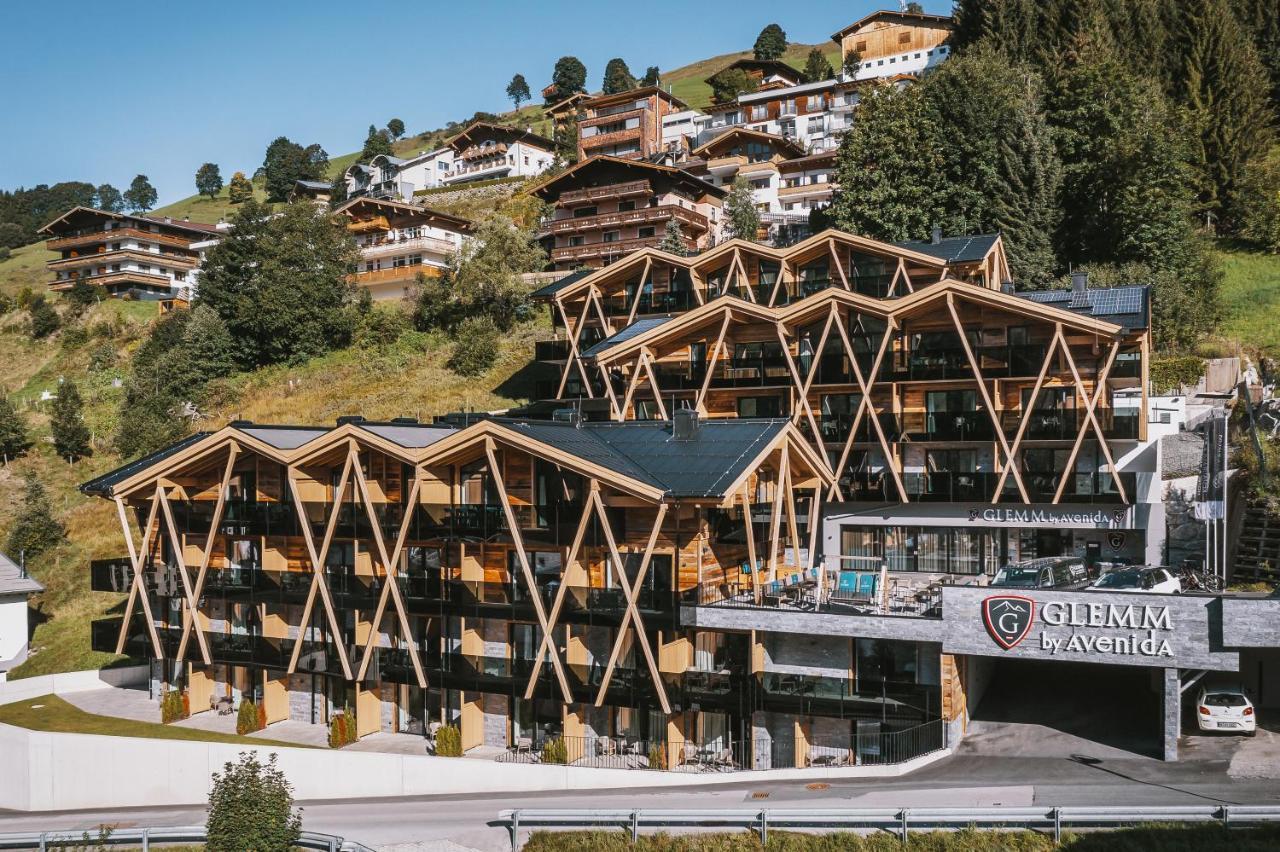 Glemm By Avenida Superior Hotel & Residences Saalbach-Hinterglemm Extérieur photo