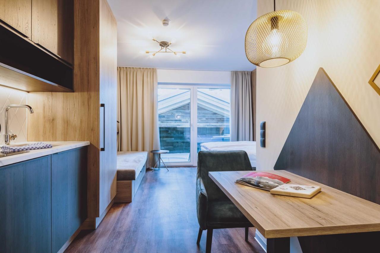 Glemm By Avenida Superior Hotel & Residences Saalbach-Hinterglemm Extérieur photo