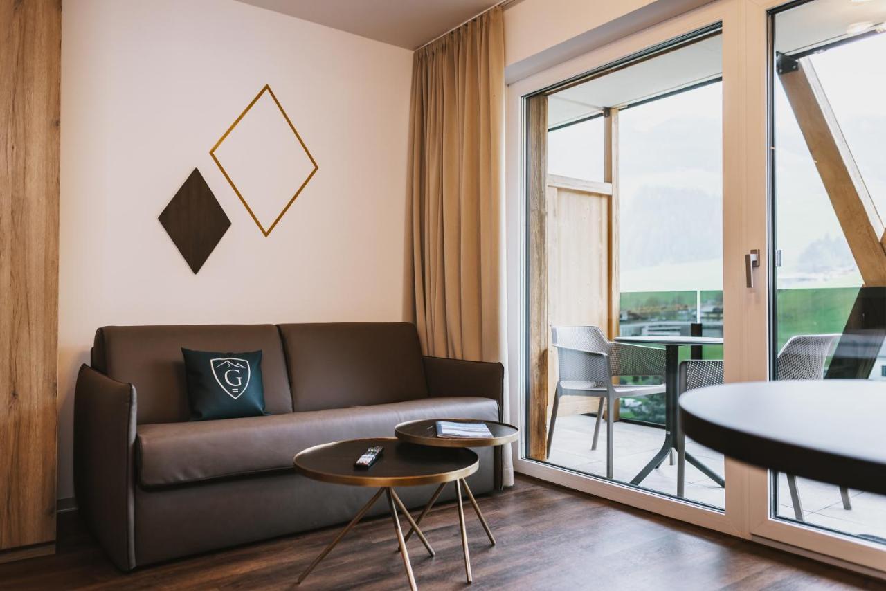 Glemm By Avenida Superior Hotel & Residences Saalbach-Hinterglemm Extérieur photo