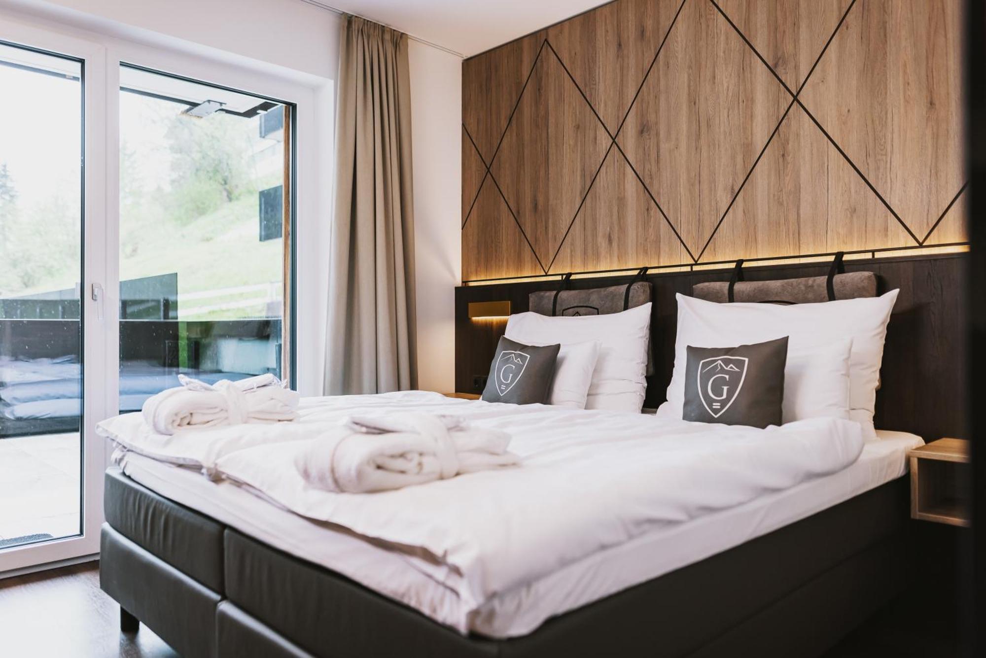 Glemm By Avenida Superior Hotel & Residences Saalbach-Hinterglemm Chambre photo