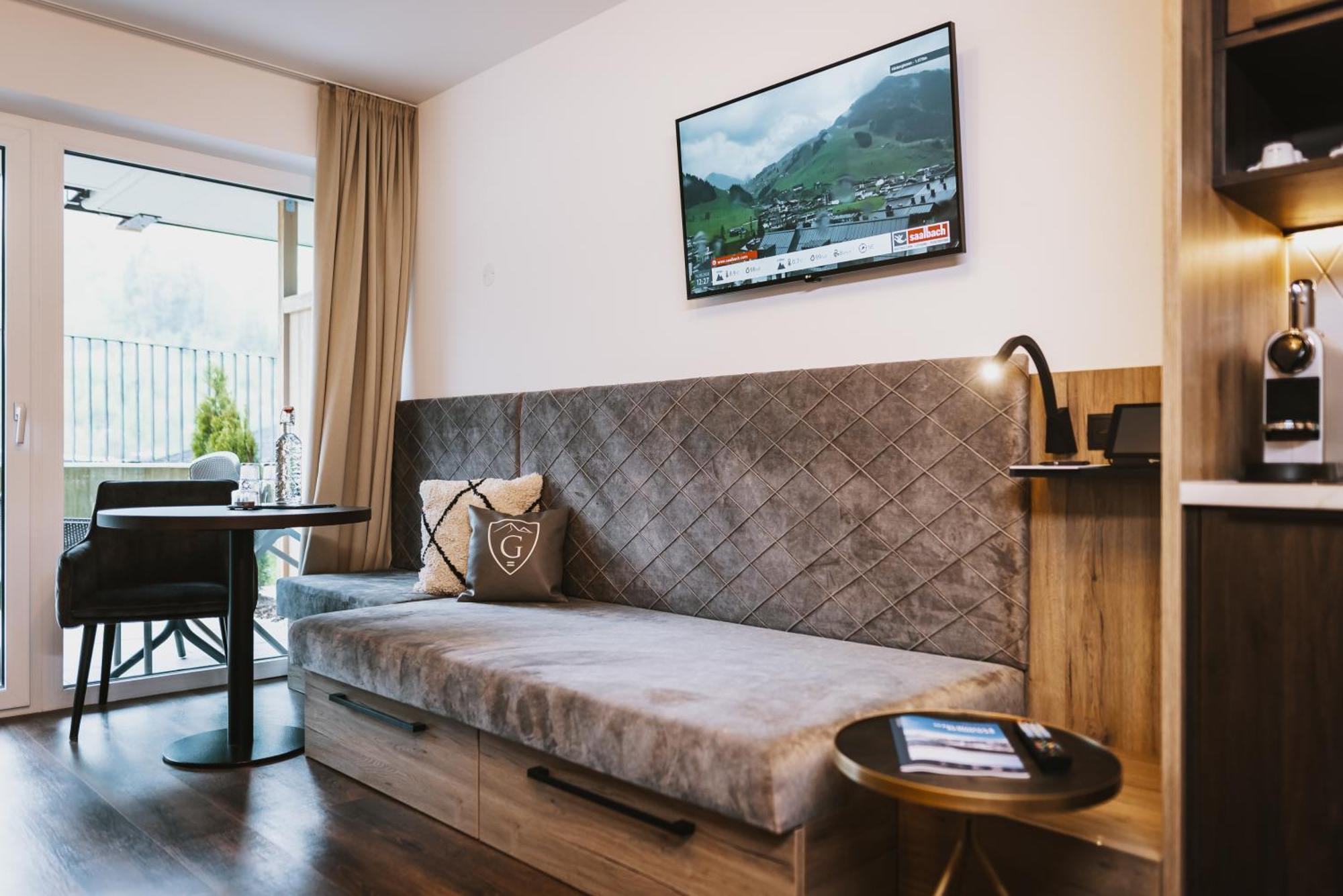 Glemm By Avenida Superior Hotel & Residences Saalbach-Hinterglemm Chambre photo